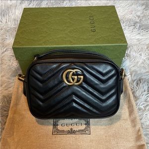 Gucci GG Marmont Small Bag